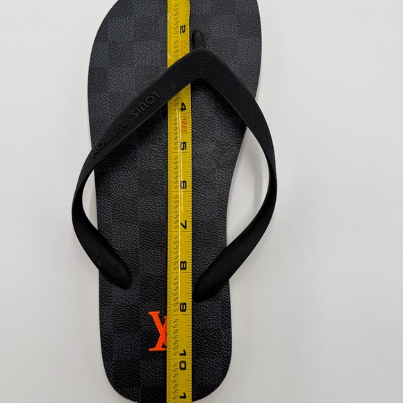 Louis Vuitton Damier Graphite Flip Flops – Black/Gray w/ Orange LV Logo (Size _9 - Picture 6 of 8